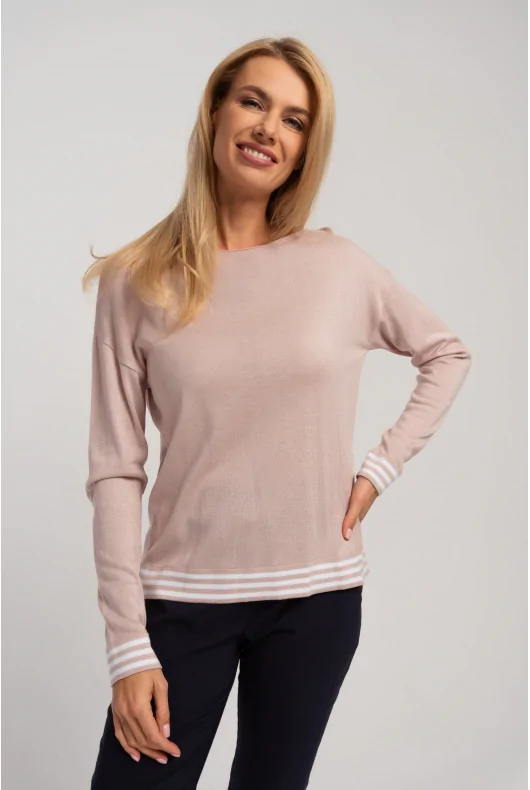 Różowo - pudrowa, sweterkowa bluzka z wiskozy o prostym kroju ze ściągaczami