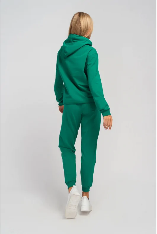 Zielone wygodne spodnie dresowe z bawełny z gumką w pasie i haftowanym wzorem