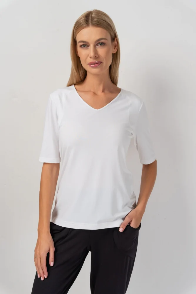 biała bluzka t-shirt z mikromodalu z dekoltem w serek i rękawami do łokcia