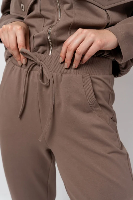 spodnie dresowe damskie bawełniane beżowe