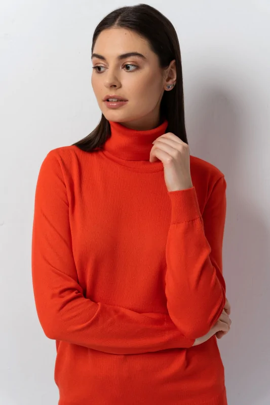gładki wiskozowy sweter z golfem w kolorze pomarańczowym