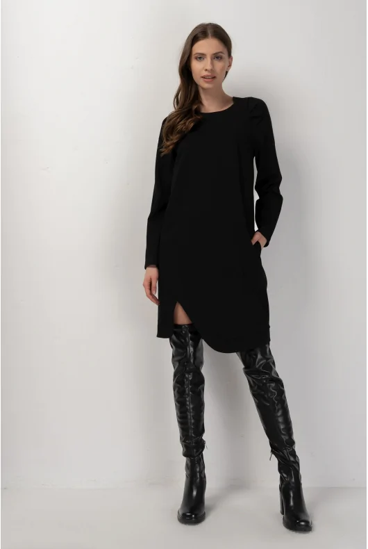 sukienka mini z wiskozy, z długim rękawem i  rozcięciem z przodu, z kieszeniami, w kolorze czarnym