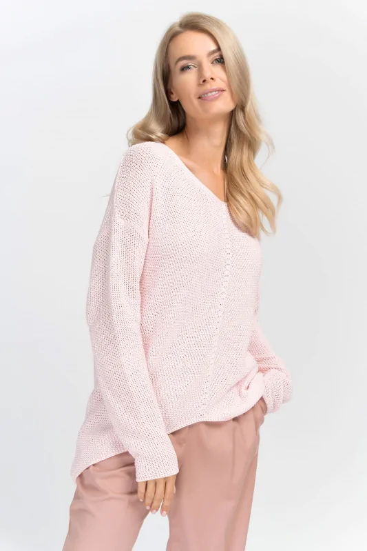 Różowy sweter z dekoltem v i dłuższym tyłem