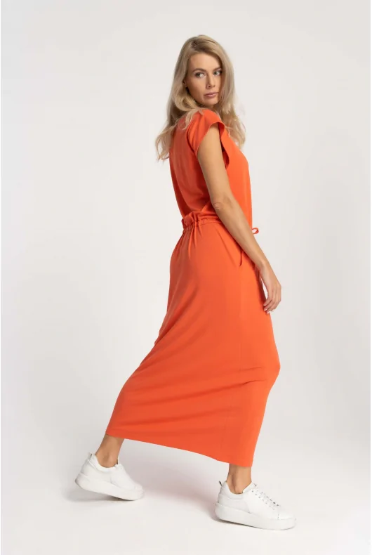 Damska pomarańczowa sukienka dzianinowa maxi, bez rękawów, ze sznurkiem w pasie