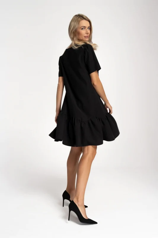 czarna sukienka z wiskozy z krótkim rękawem z falbaną na dole