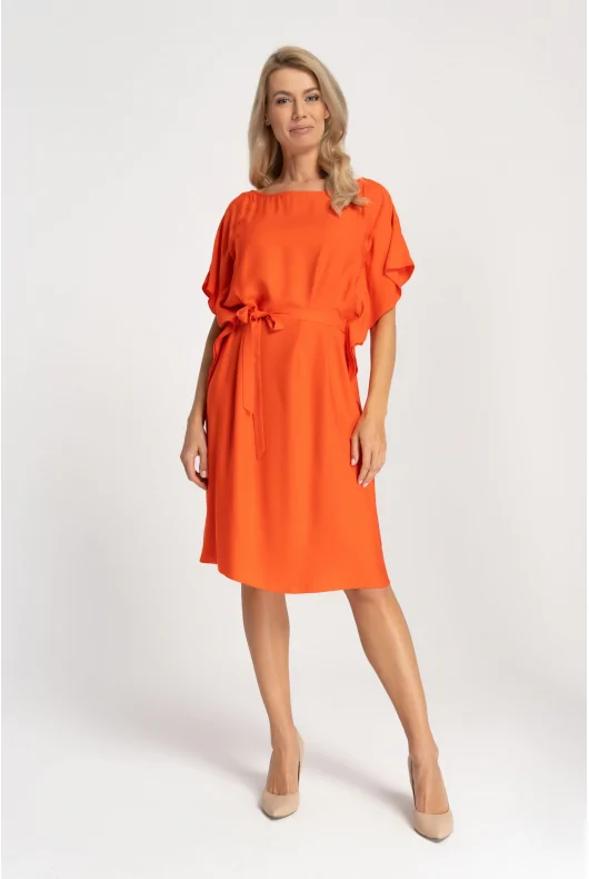 pomarańczowa, sukienka z wiskozy z nietoperzowymi rękawami i paskiem