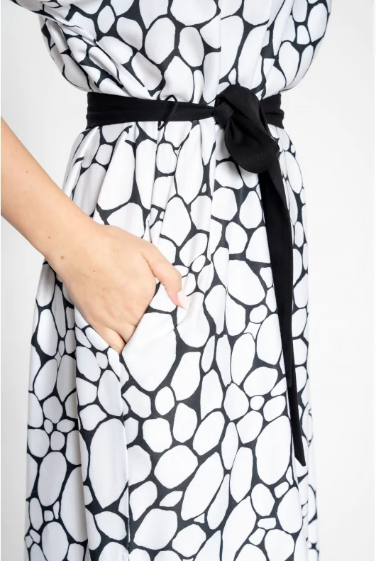 Sukienka MIDI z wiskozy w biało czarny wzór